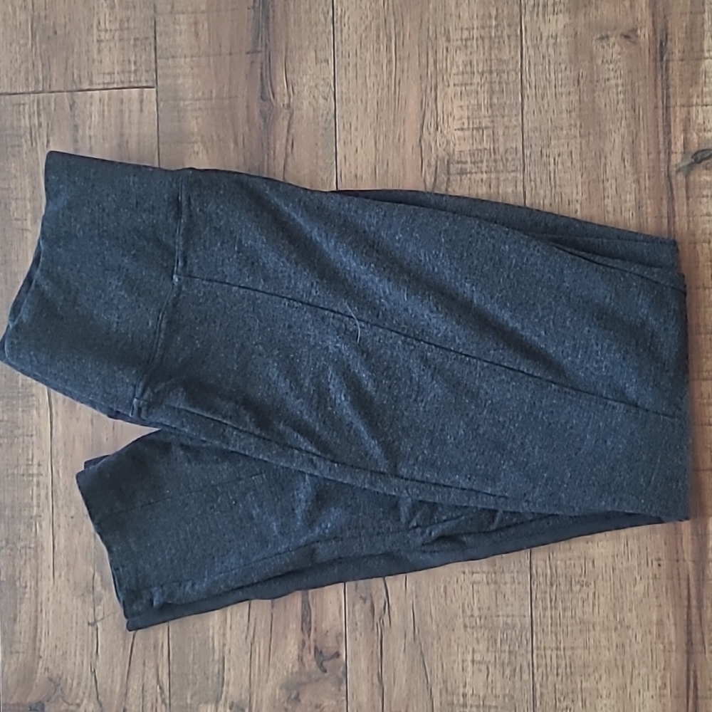 Christopher & Banks Signature Slimming Leggings